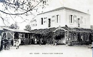 Les Issers - Cafe -Hotel Thomassin